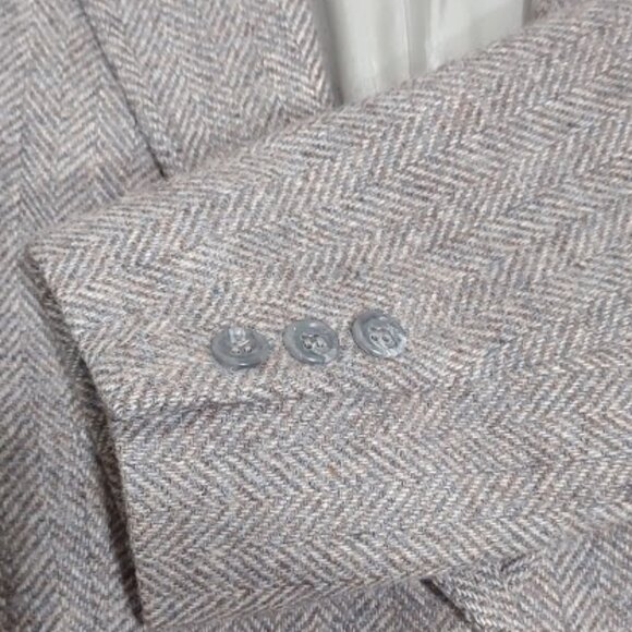 BRETTON PLACE 2 PIECE 100% WOOL GRAY BLAZER AND SKIRT LINED VINTAGE USA SIZE W16 - Picture 11 of 11